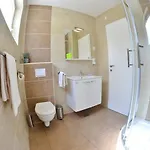 Apartament Stefi Njivice